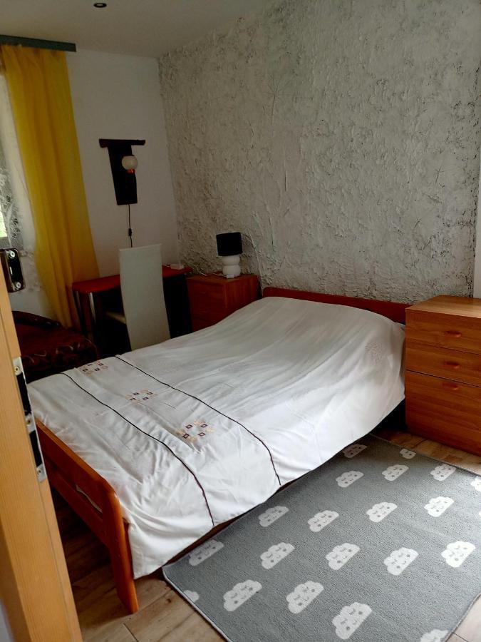 Agroturystyka "Pod Bluszczem" Krasnobród 外观 照片
